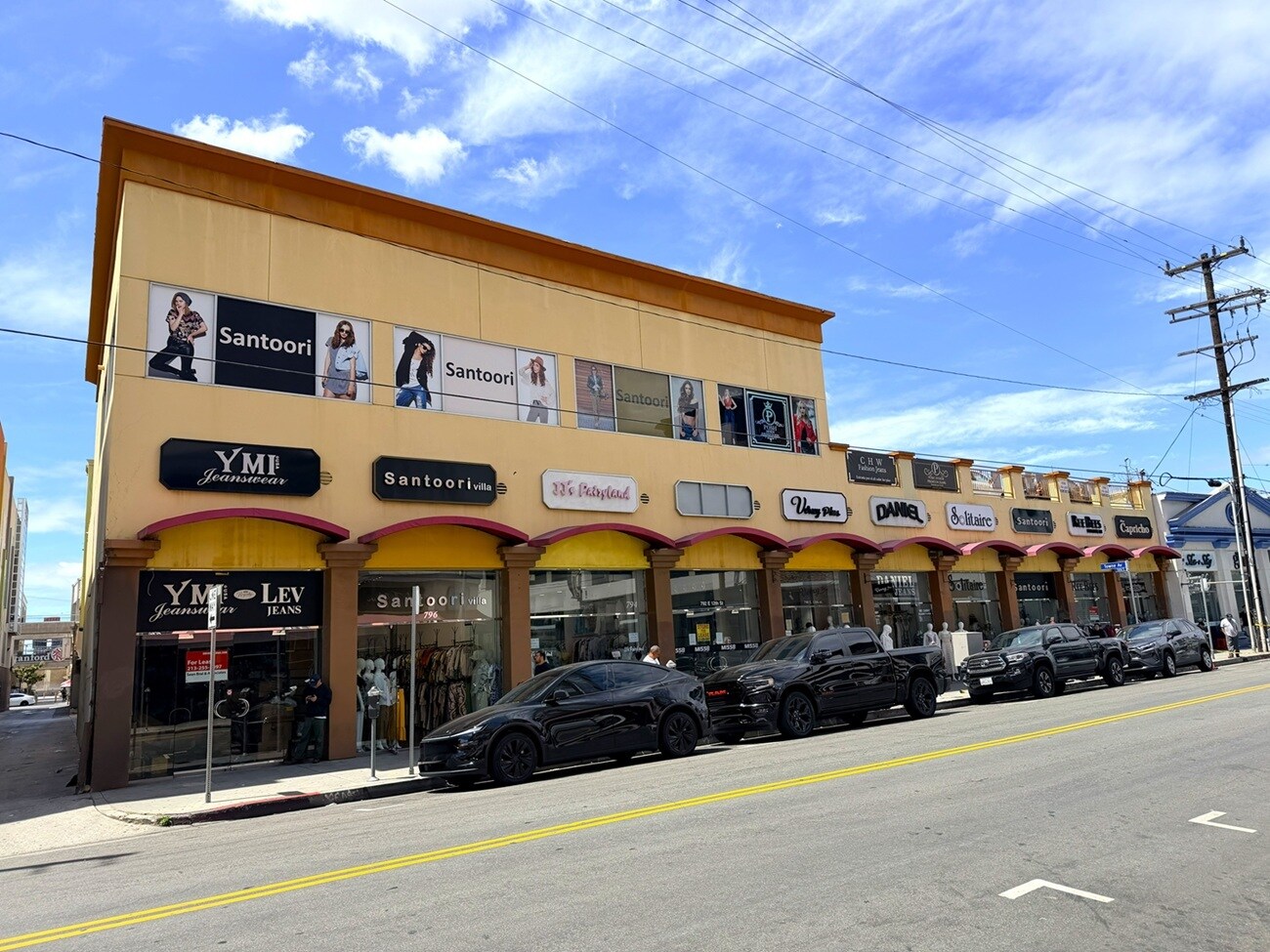 780-798 E 12th St, Los Angeles, CA à louer Photo du bâtiment- Image 1 de 21