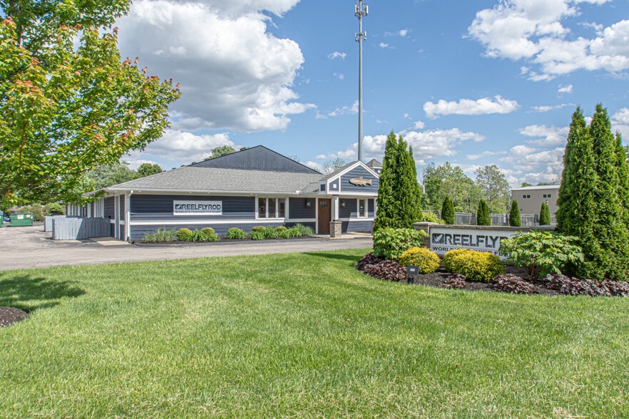 1908 N Lakeman Dr, Bellbrook, OH for sale - Building Photo - Image 1 of 36