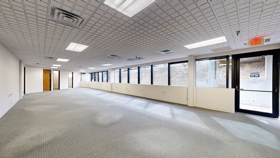 800 N Bell Ave, Carnegie, PA à vendre - Numérisation 3D de Matterport - Image 3 de 26