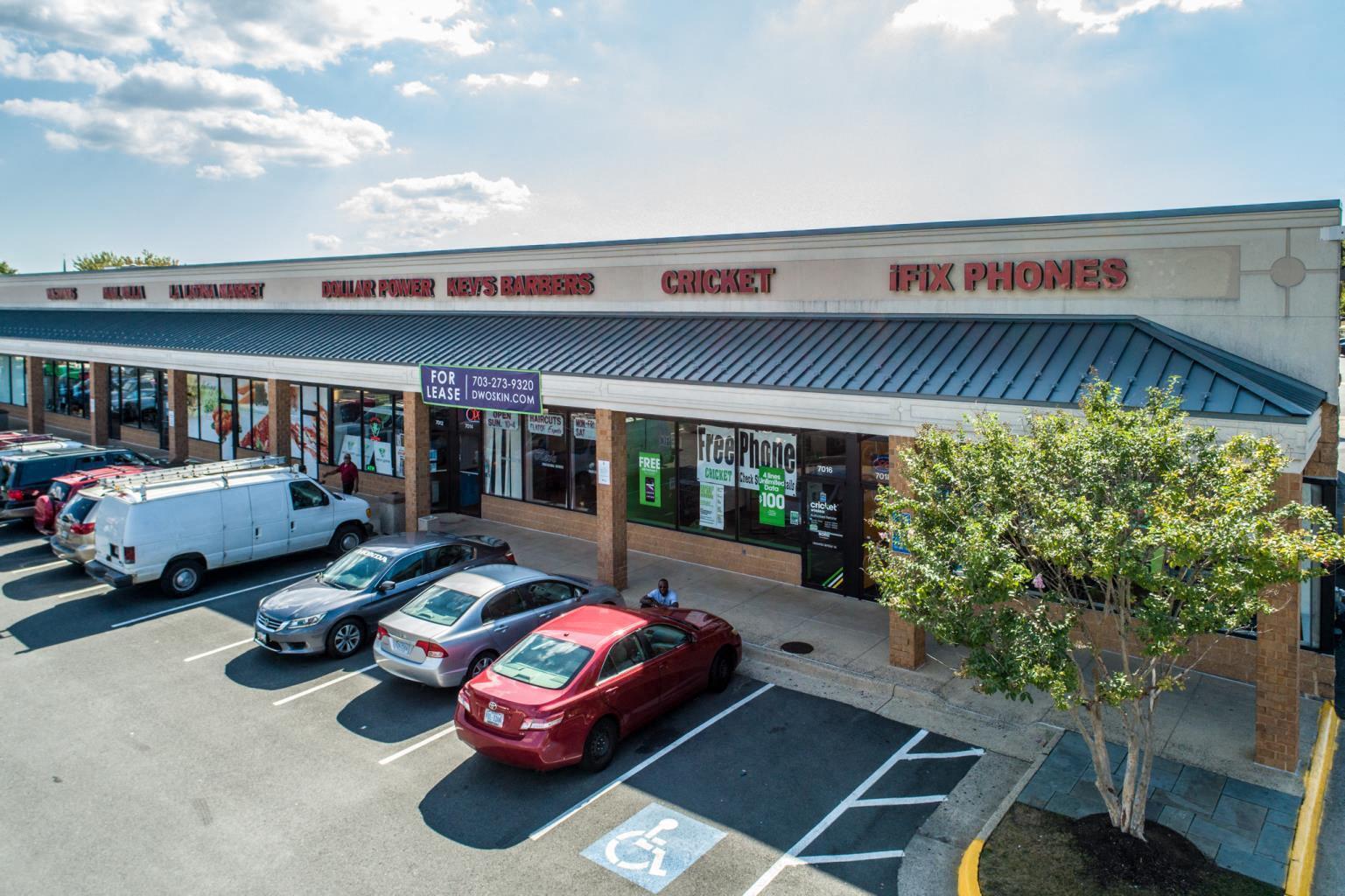 7000-7034 Commerce St, Springfield, VA for lease Building Photo- Image 1 of 9