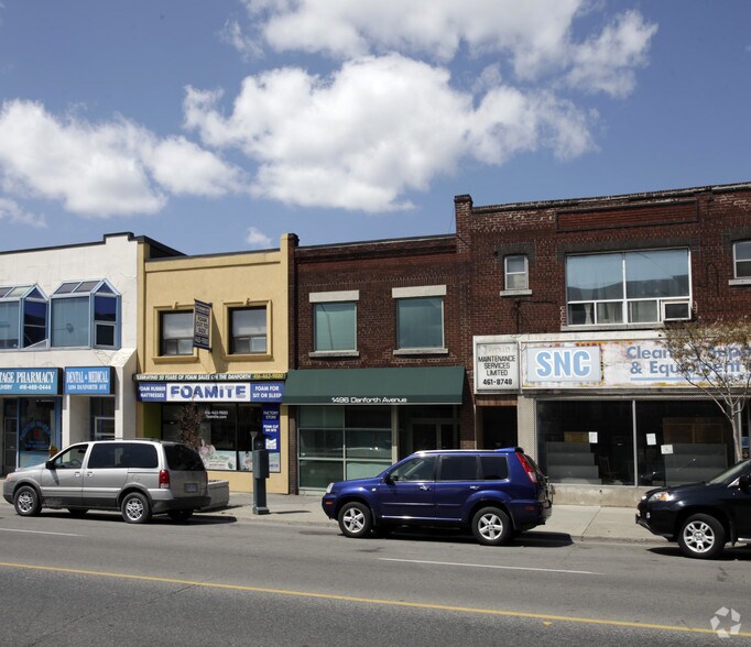 1496 Danforth Ave, Toronto, ON à vendre - Photo principale - Image 1 de 1