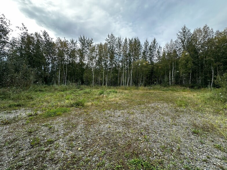 3151 Badger rd, North Pole, AK for sale - Building Photo - Image 1 of 6