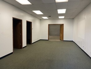 2800 NE Loop 410, San Antonio, TX à louer Photo intérieure- Image 2 de 10