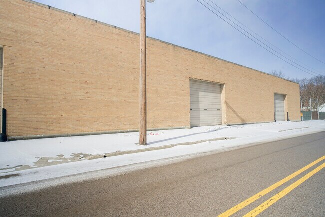 More details for 221 S Walnut Ave, Sidney, OH - Industrial for Sale