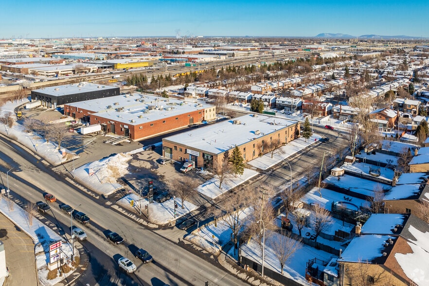 7501-7521 Av M.-B.-Jodoin, Montréal, QC à louer - Aérien - Image 3 de 3