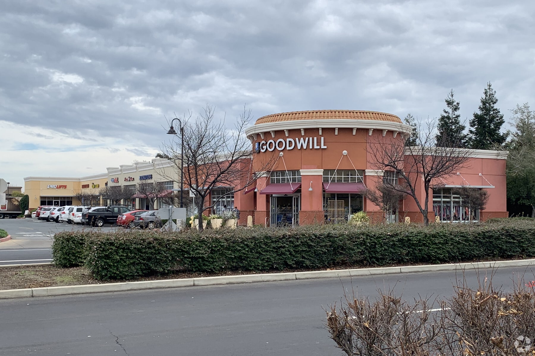 6271 Lone Tree Way, Brentwood, CA for lease Primary Photo- Image 1 of 16