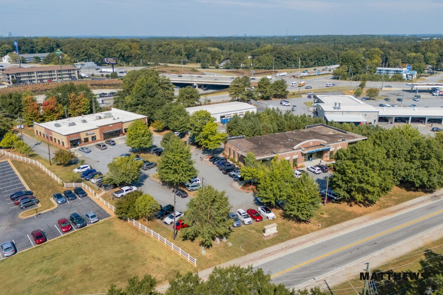 1468 Montreal Rd, Tucker, GA à vendre - Photo du bâtiment - Image 3 de 5