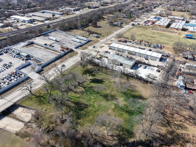 3701-3703 Jackson St, Irving, TX à vendre - Photo du bâtiment - Image 2 de 5