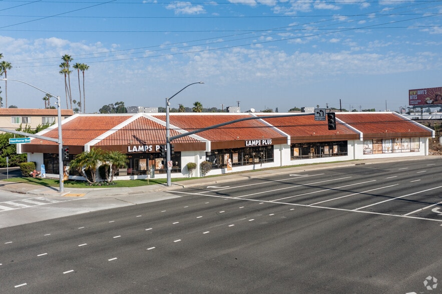 18989 Hawthorne Blvd Beach, Redondo Beach, CA for lease - Building Photo - Image 1 of 20