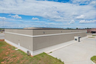 1137 E Hefner Rd, Oklahoma City, OK - Aerial map view - Image1