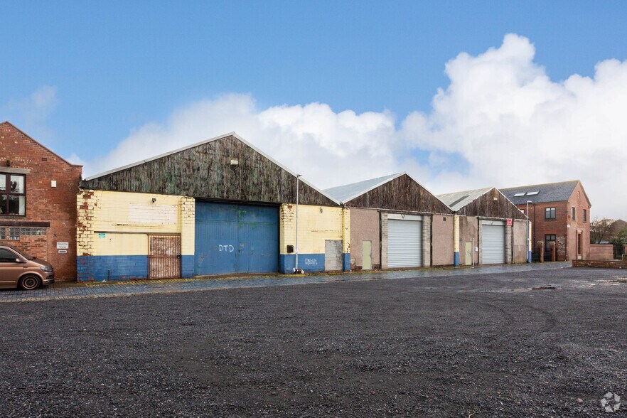 Weir St, Darlington à louer - Photo du bâtiment - Image 3 de 3