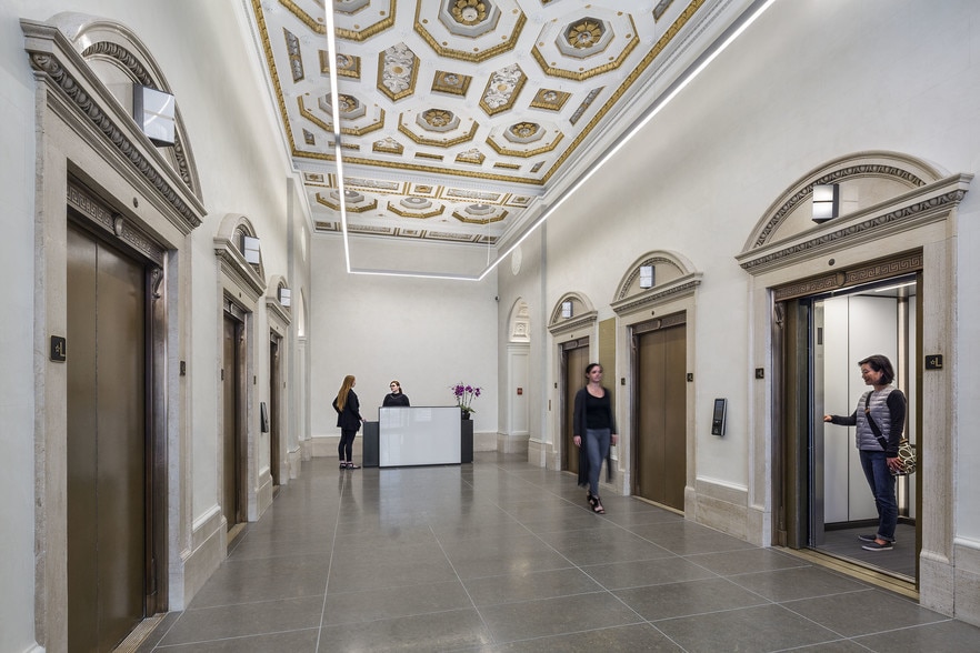 315 Montgomery St, San Francisco, CA for lease - Interior Photo - Image 2 of 3