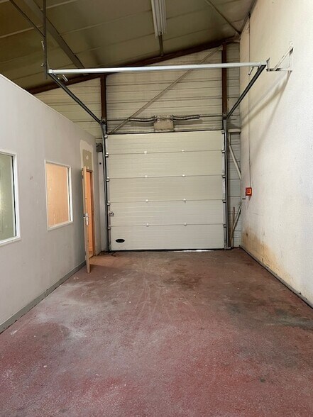 Flex dans Marseille à louer - Photo du bâtiment - Image 2 de 2