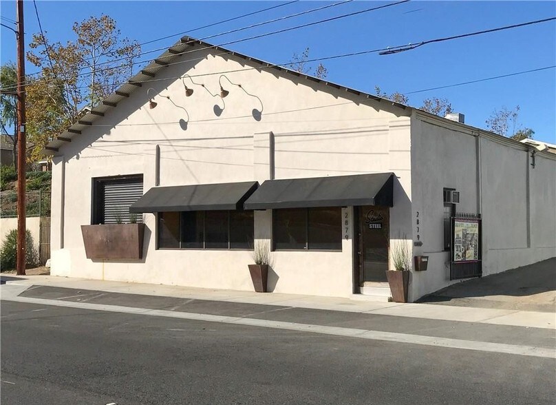 2879 Main St, Riverside, CA for lease - Building Photo - Image 3 of 8