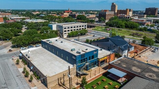 Plus de détails pour 141 Oak St, Abilene, TX - Commerce de détail à vendre