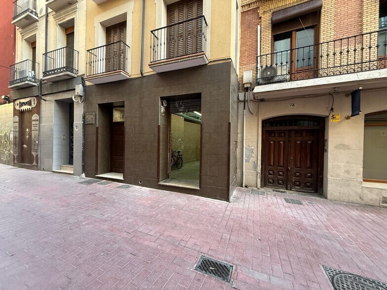Calle Contamina, 21, Zaragoza, Zaragoza for lease - Primary Photo - Image 1 of 14