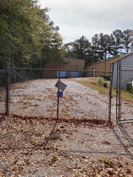 301 W Presley Blvd, Mccomb, MS à vendre - Photo du bâtiment - Image 3 de 3