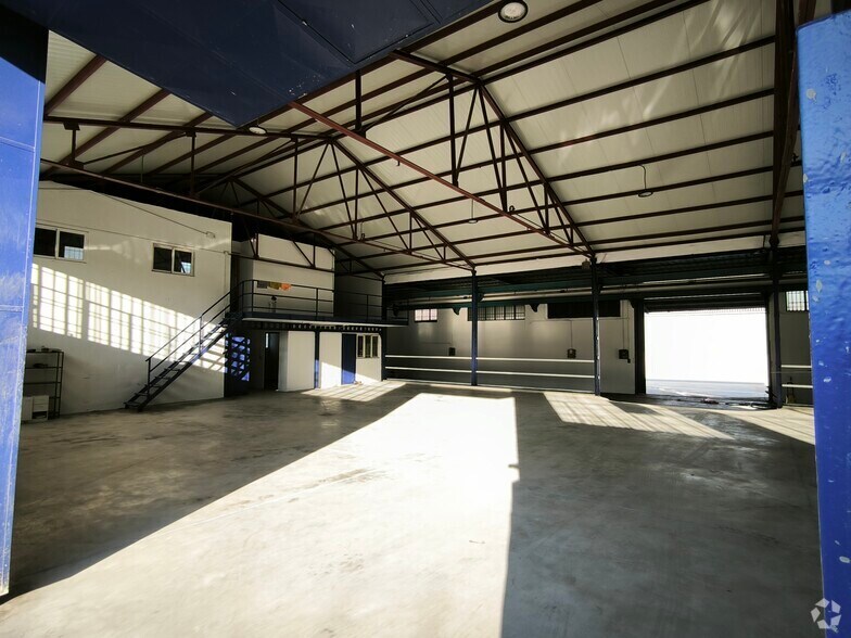 Calle de San Juan, 20, Fuenlabrada, Madrid à louer - Photo du bâtiment - Image 3 de 12