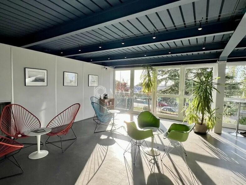 Bureau dans Pontoise à louer - Photo intérieure - Image 3 de 9