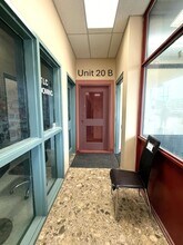 5303 Canotek Rd, Ottawa, ON for lease Interior Photo- Image 2 of 8