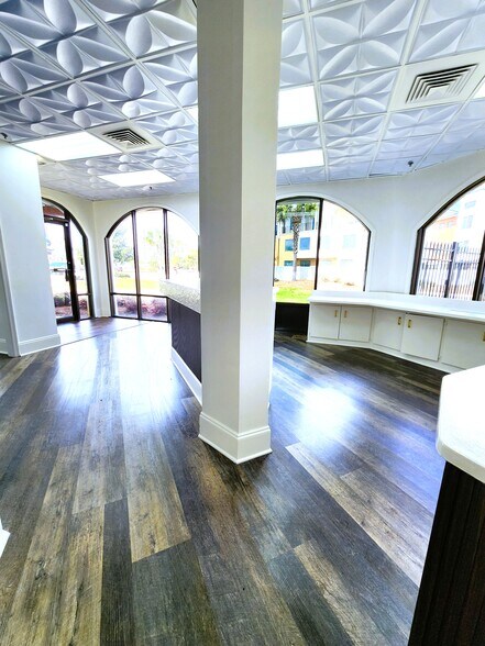 8700-8730 Thomas Dr, Panama City, FL à louer - Photo intérieure - Image 3 de 36