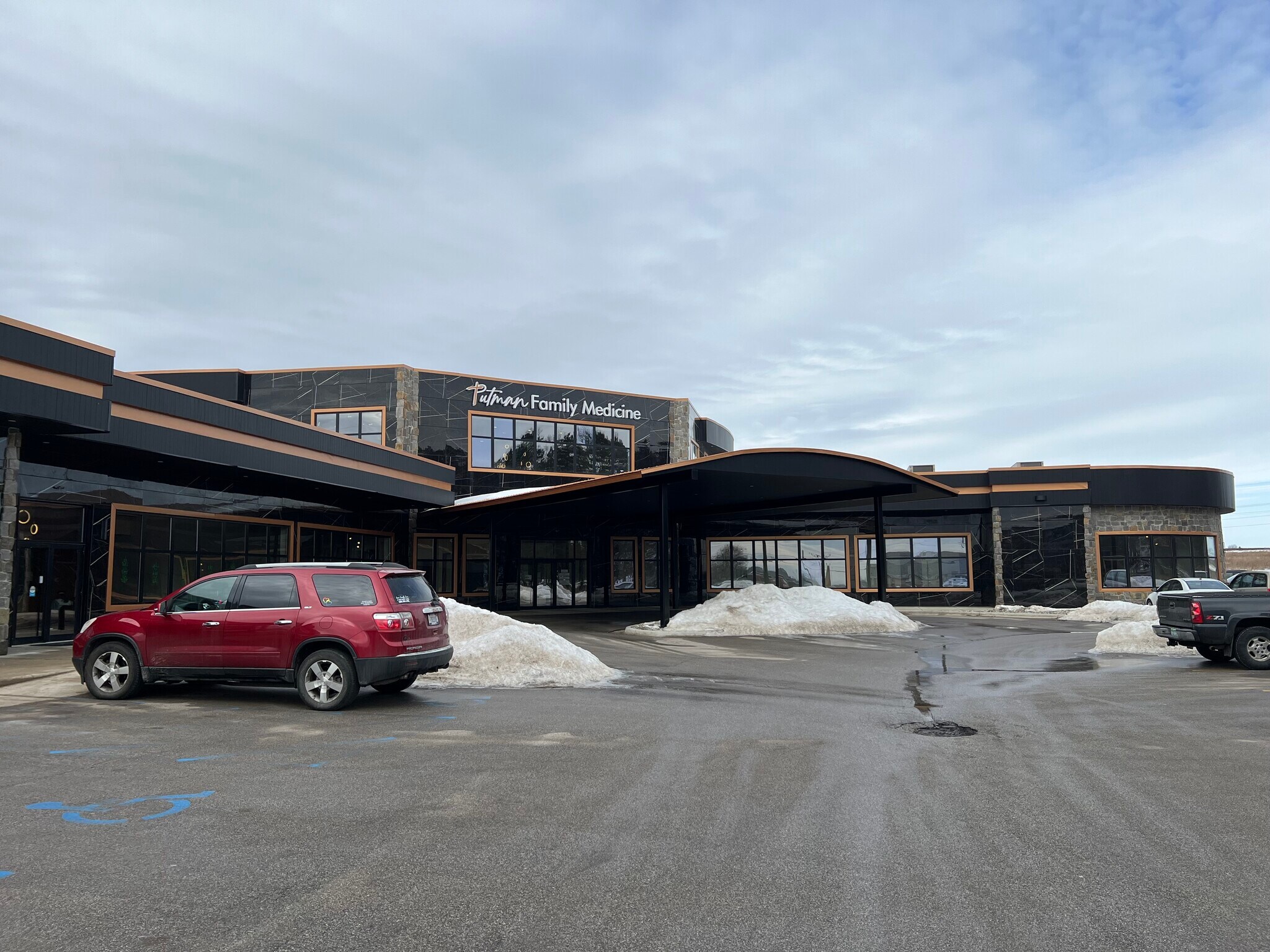 1800 W Caro Rd, Caro, MI à louer Photo du bâtiment- Image 1 de 8