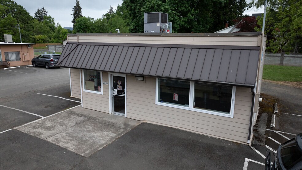 2635 Pacific Ave, Forest Grove, OR for sale - Building Photo - Image 2 of 4