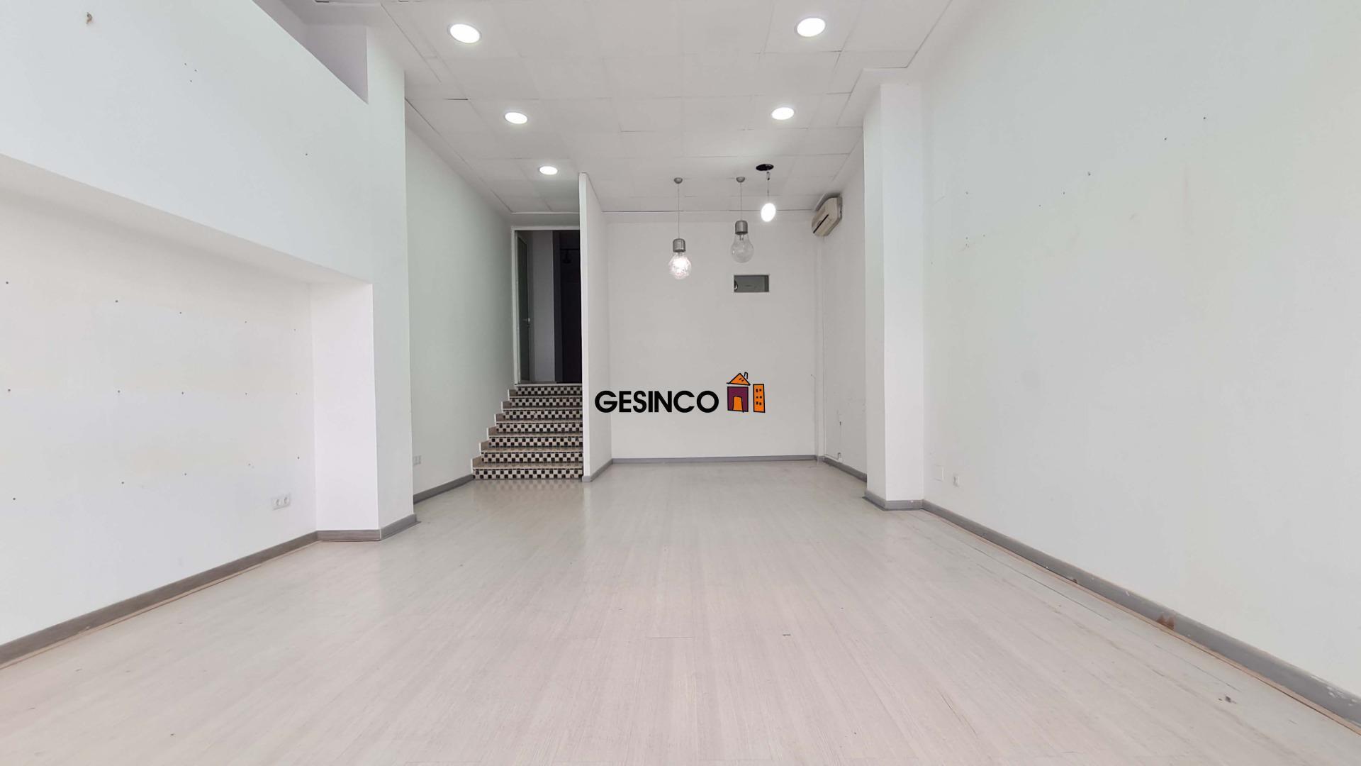 Retail in Ontinyent, Valencia for lease Building Photo- Image 1 of 8