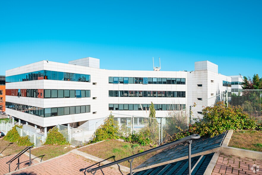 Avenida de Bruselas, 13, Alcobendas, Madrid à louer - Photo du bâtiment - Image 1 de 11