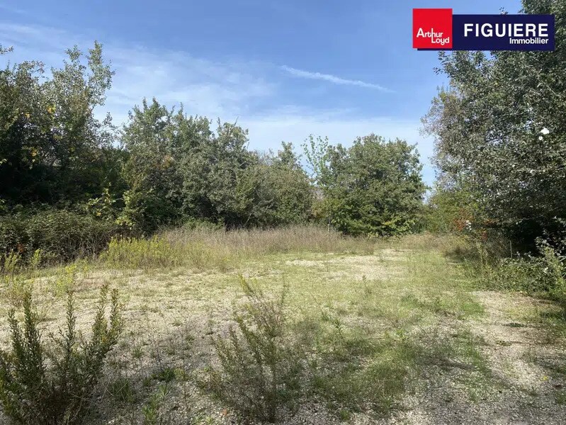 Chemin De Saint-Hilaire, Bouc-Bel-Air for lease Building Photo- Image 1 of 6