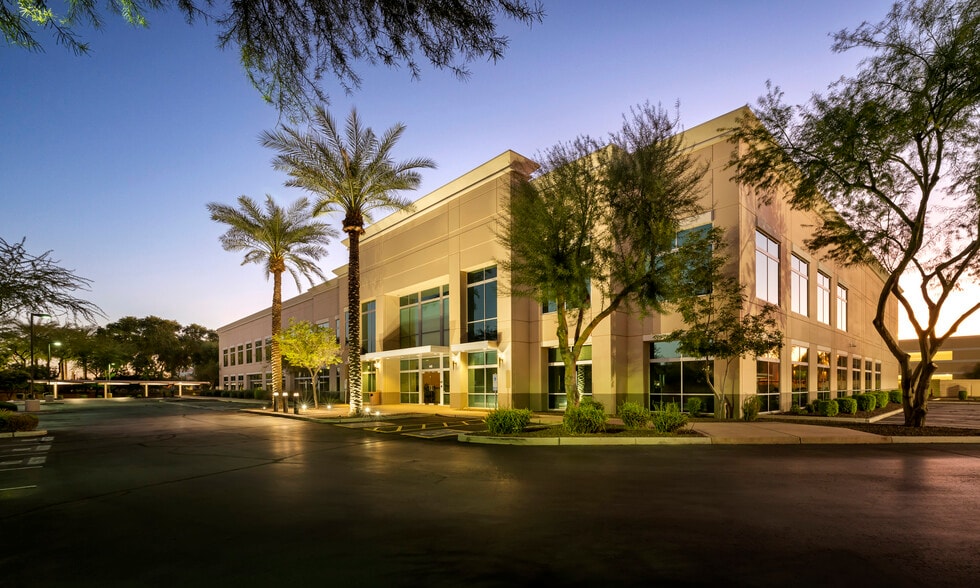2600 W Geronimo Pl, Chandler, AZ for lease - Building Photo - Image 3 of 9