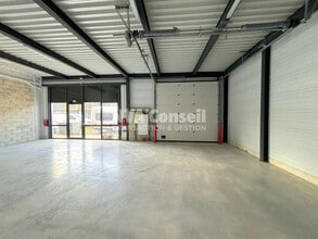 27 Avenue Du Gros Chene, Éragny à louer Photo intérieure- Image 2 de 6