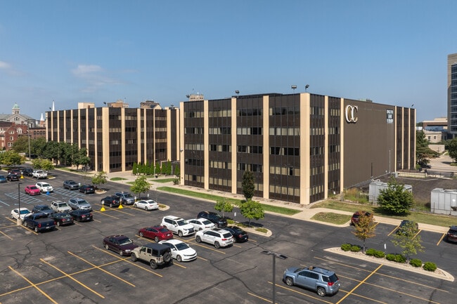 Plus de détails pour 209 E Washington Ave, Jackson, MI - Coworking à louer