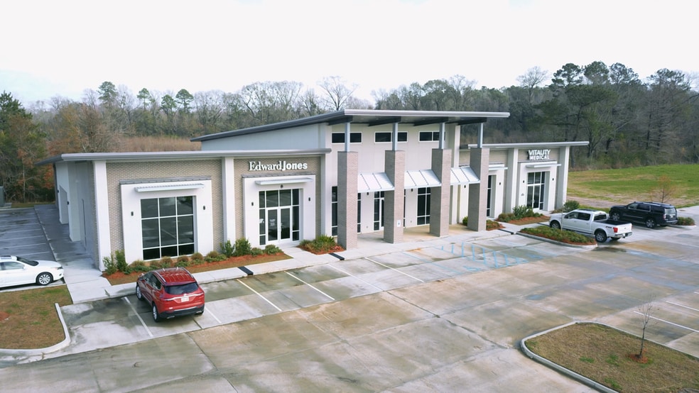 9373 Baringer Foreman Rd, Baton Rouge, LA à vendre - Photo du bâtiment - Image 2 de 37