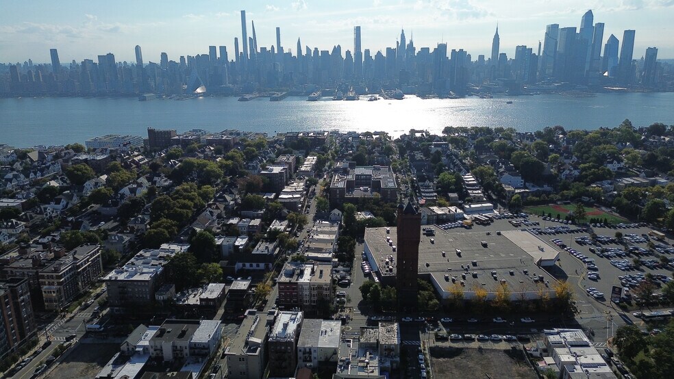 4105 Park Ave, Union City, NJ à vendre - Photo du bâtiment - Image 2 de 5