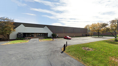 1231-1233 Naperville Dr, Romeoville, IL for lease Building Photo- Image 2 of 7