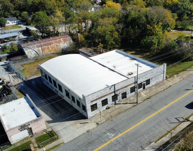 853 S Elm St, Greensboro, NC à vendre - Aérien - Image 1 de 11