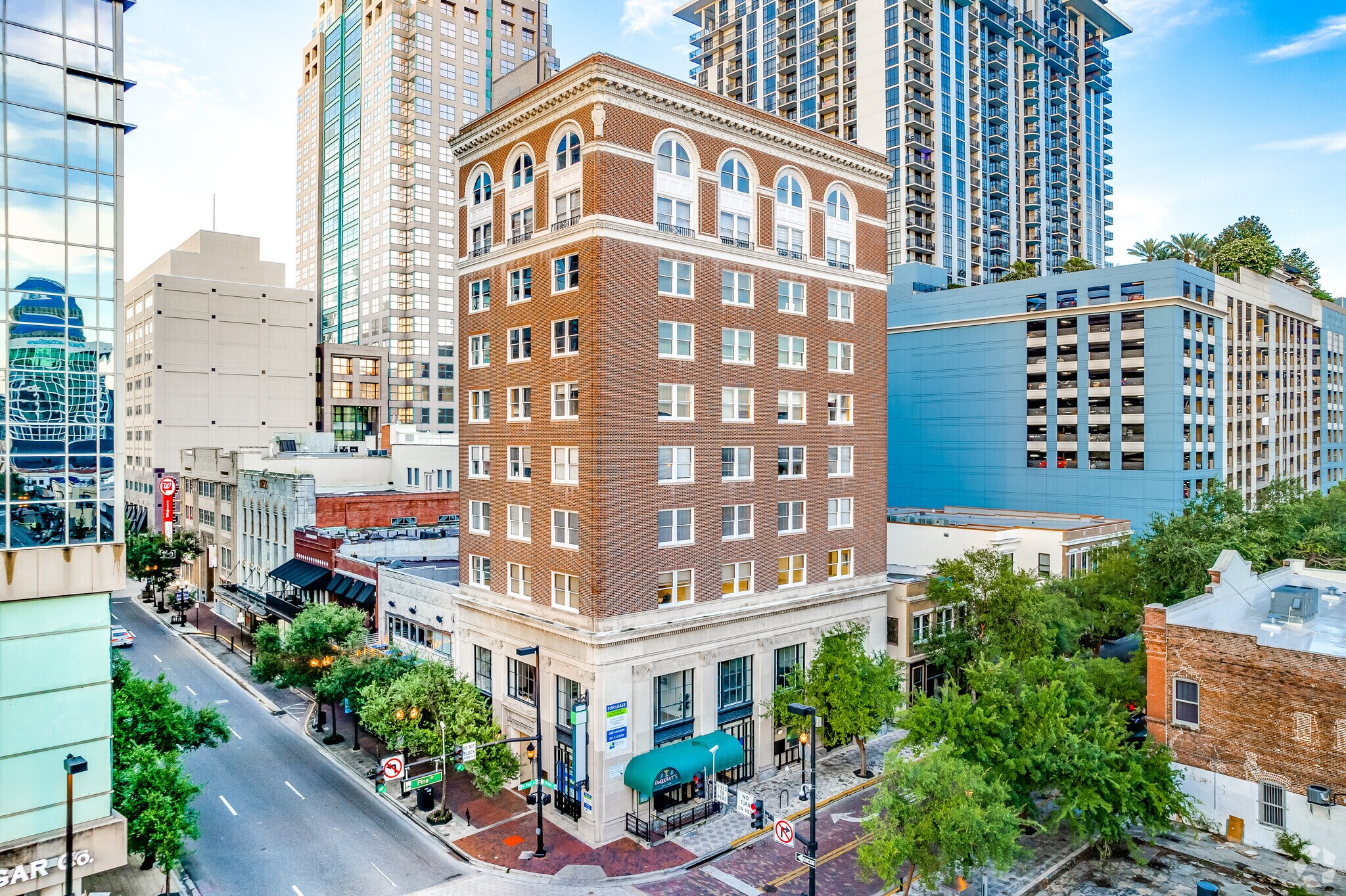 100 S Orange Ave, Orlando, FL for lease Primary Photo- Image 1 of 9