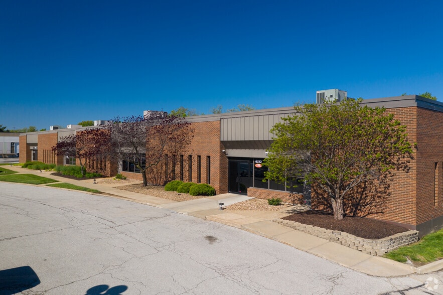 8210-8224 Nieman Rd, Lenexa, KS for sale - Building Photo - Image 3 of 3