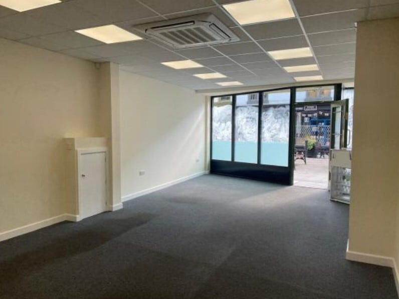 20 Skinnergate, Darlington for lease Interior Photo- Image 1 of 1