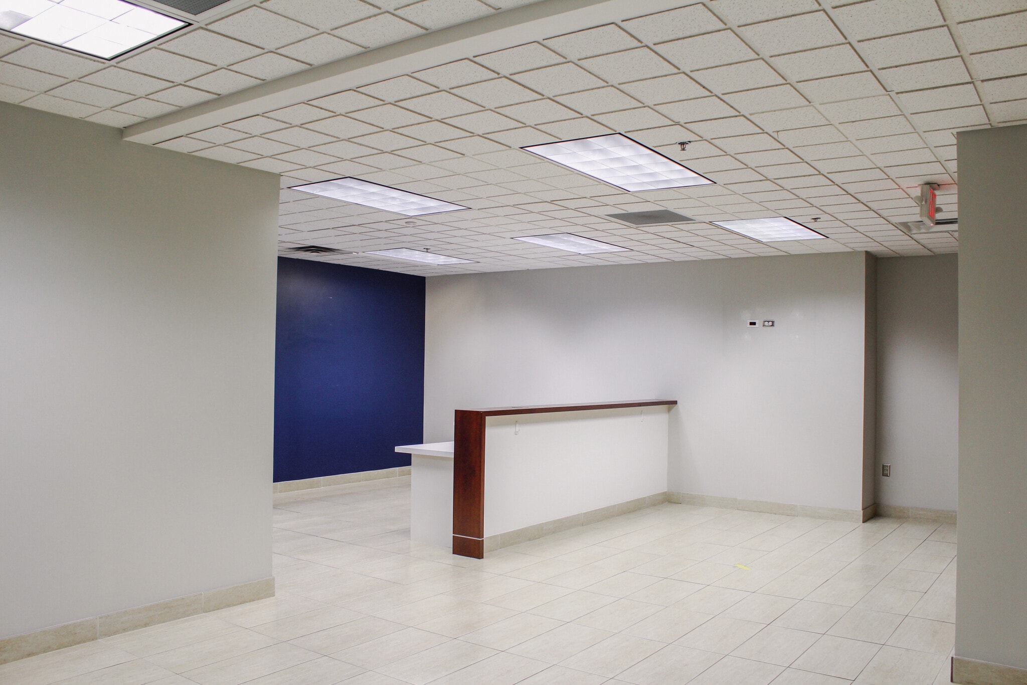 3196 Kraft Ave SE, Grand Rapids, MI for lease Interior Photo- Image 1 of 6