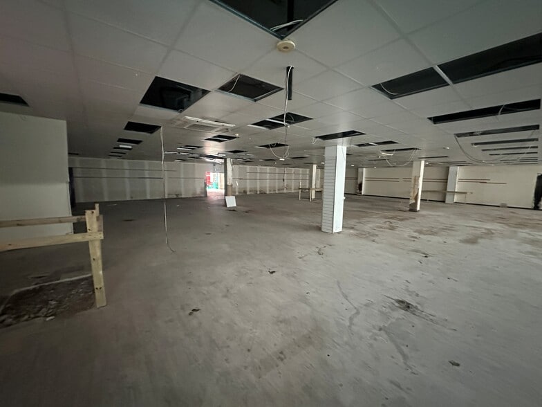 36-42 East St, Barking for lease - Building Photo - Image 2 of 2