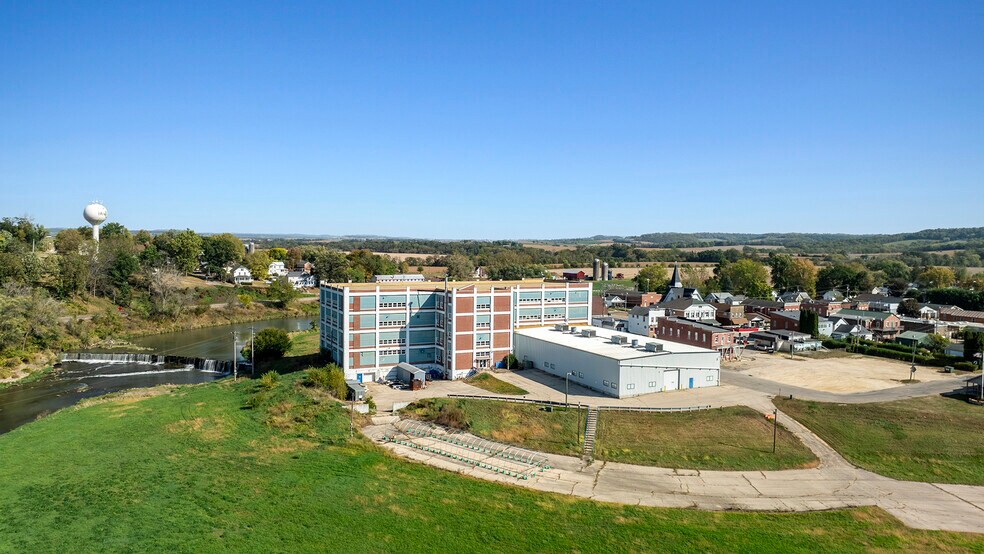 101 N Washington St, Hanover, IL à louer - Photo du bâtiment - Image 3 de 22