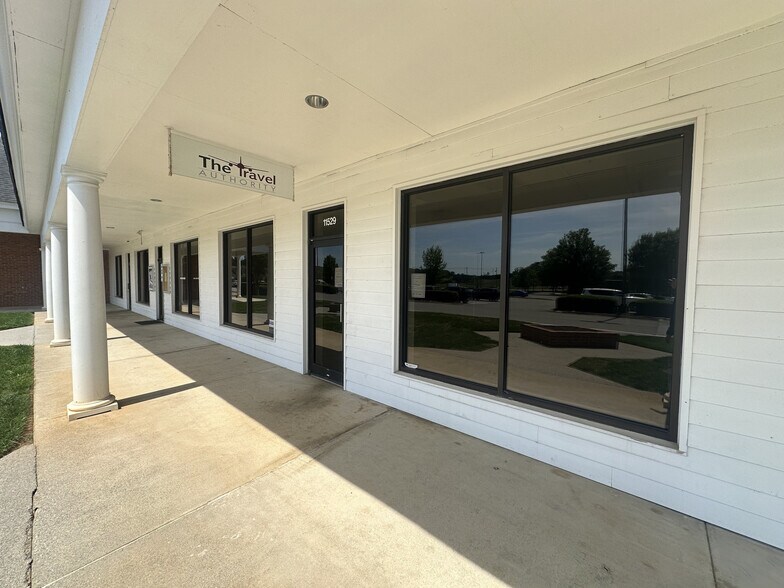 11529 Kingston Pike, Farragut, TN à louer - Photo du bâtiment - Image 1 de 3