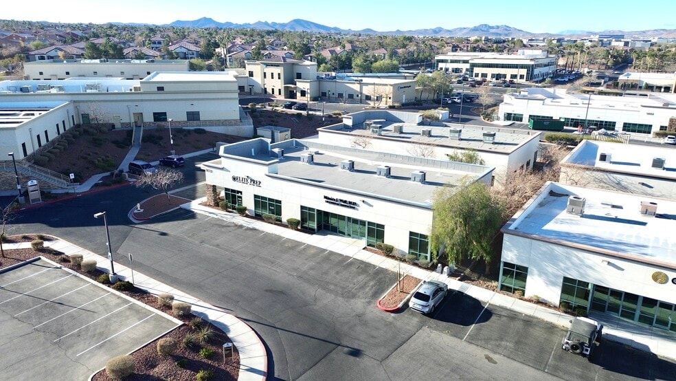 3031 W Horizon Ridge Pky, Henderson, NV for lease - Building Photo - Image 3 of 3
