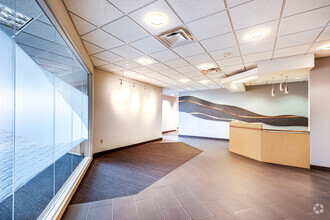 380-388 Saint Peter St, Saint Paul, MN for lease Interior Photo- Image 1 of 4