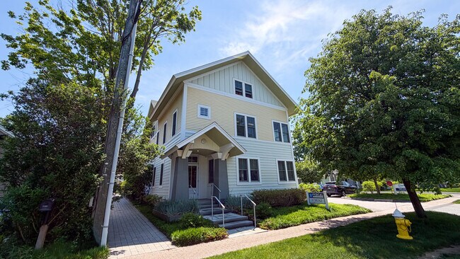 Plus de détails pour 90 Wall St, Madison, CT - Bureau à louer