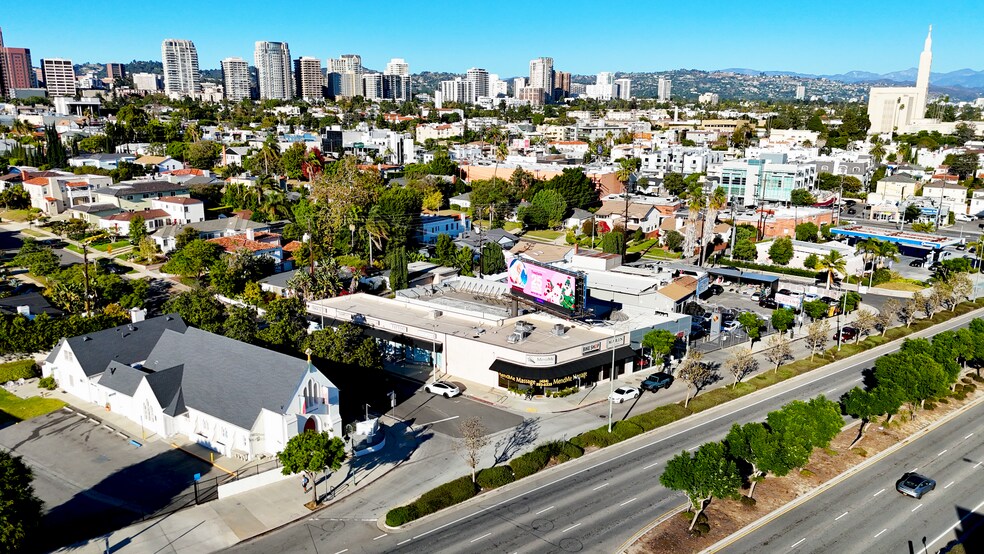 1790-1796 Kelton Ave, Los Angeles, CA à louer - Photo du bâtiment - Image 3 de 12