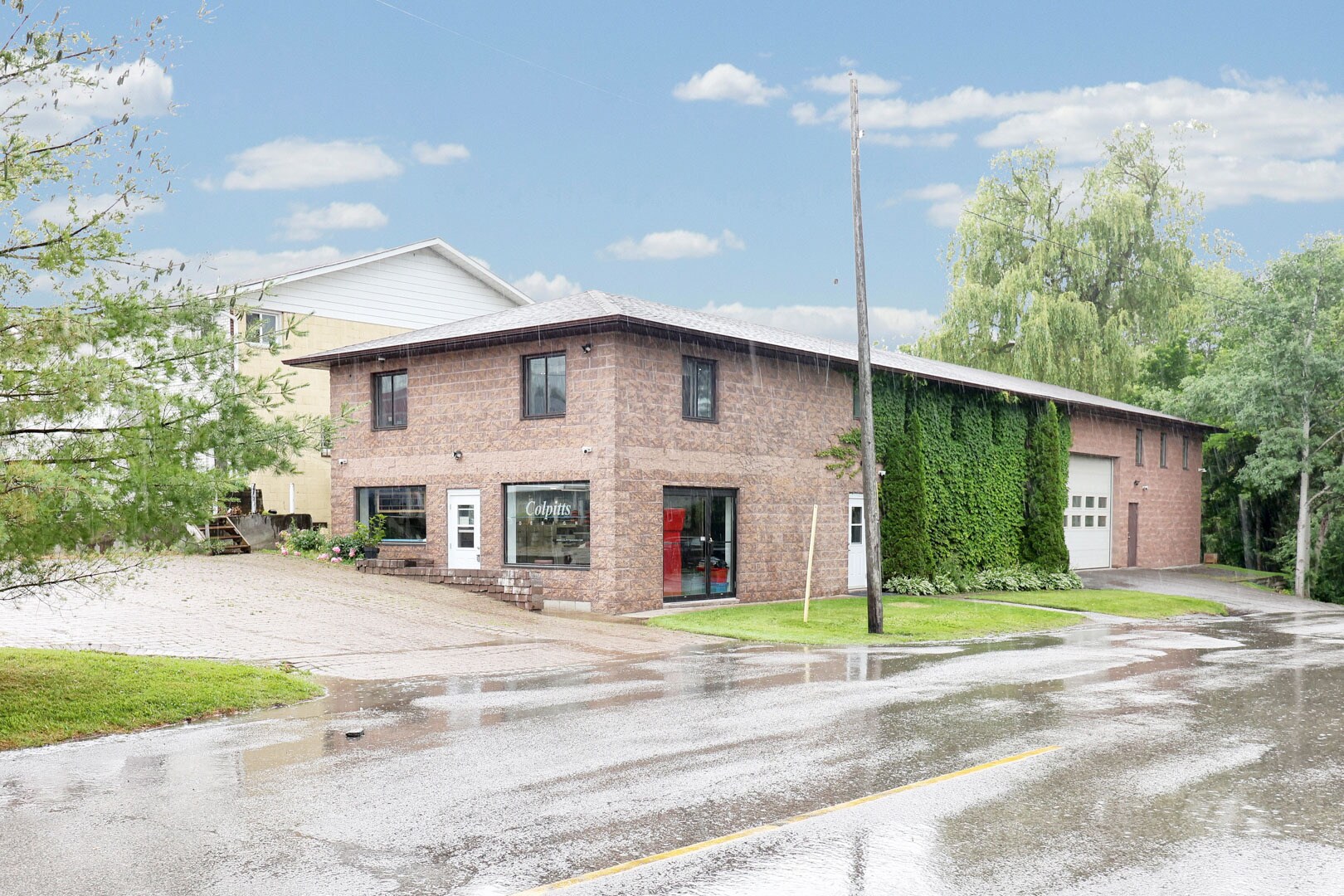 192 Main St N, Uxbridge, ON à vendre Photo du bâtiment- Image 1 de 8