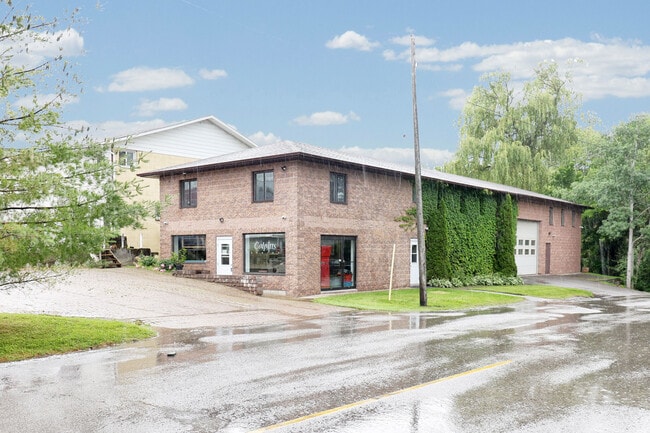 More details for 192 Main St N, Uxbridge, ON - Flex for Sale